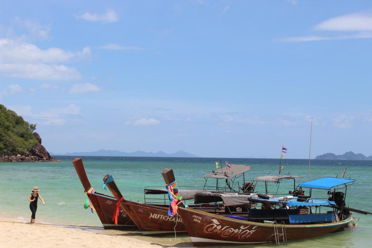 Koh Ngai Paradise Beach Eksteriør billede